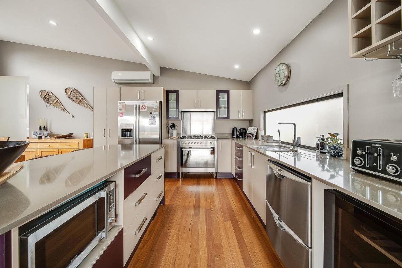 Ned Kelly'S Retreat - Stunning 3Br Townhouse L Lake Views L Wifi L Bbq Jindabyne Exteriör bild